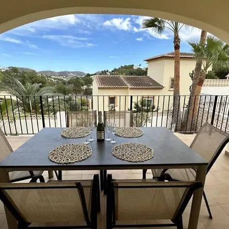 Villa Three Bedroom With Private Pool In Moraira *