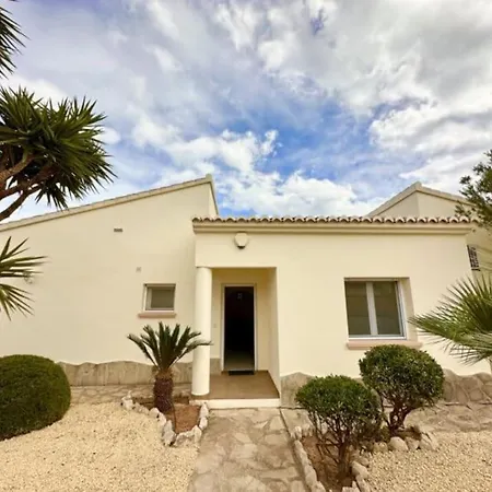 Villa Three Bedroom With Private Pool In Moraira